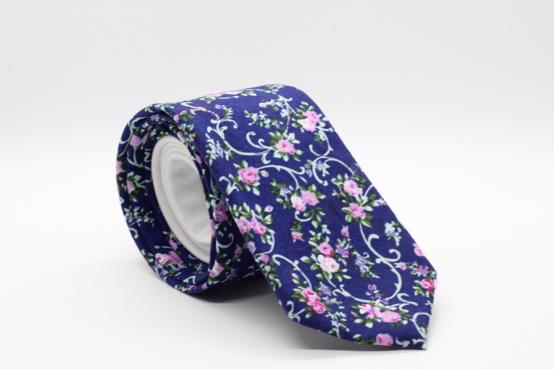 The Carolina Floral Tie