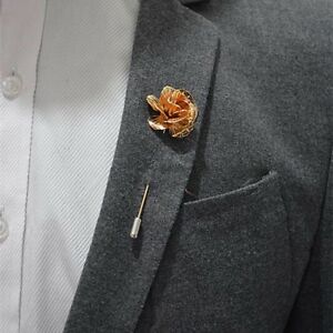 Gold Flower Lapel Pin